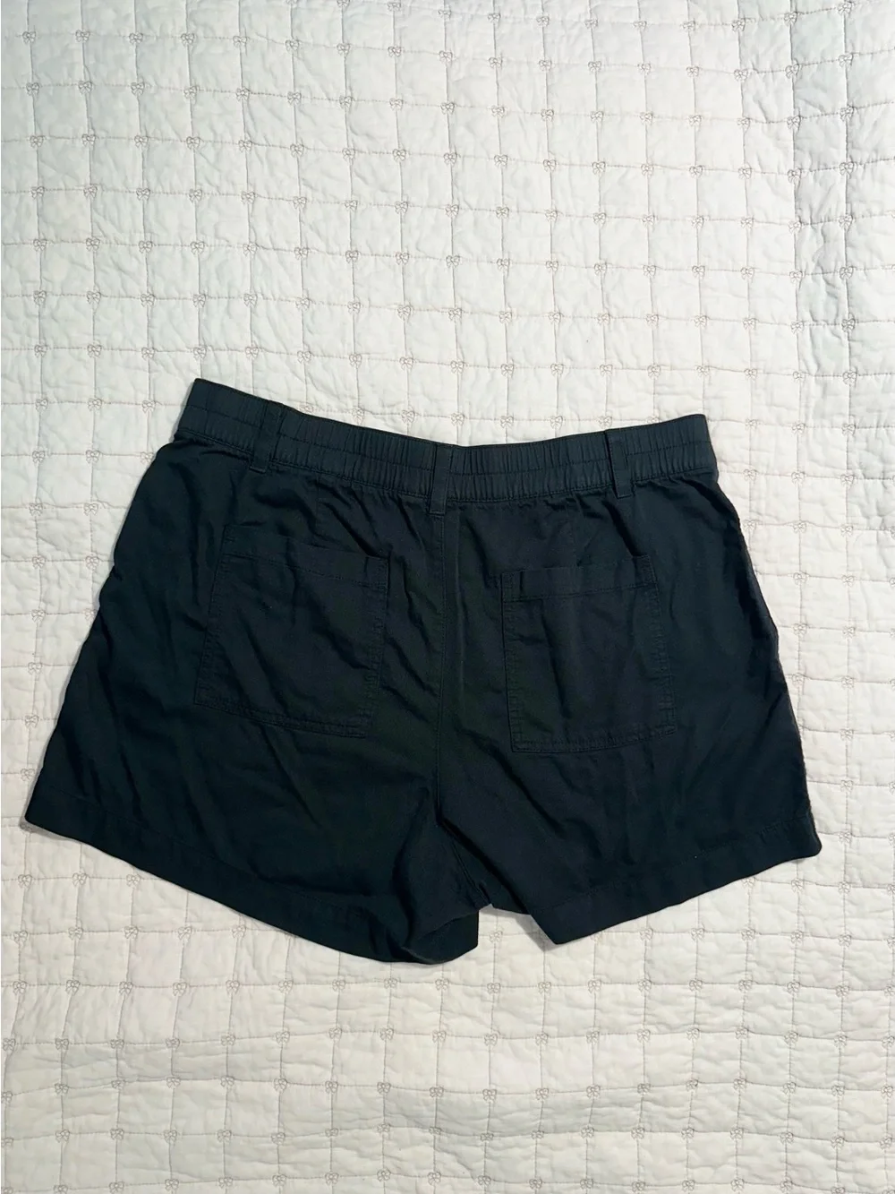 GAP Black High-Waist Utility Shorts